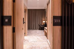 Alpine hotel and villas