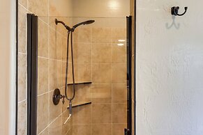 Wraparound Deck + Large Yard: Pinetop Home!