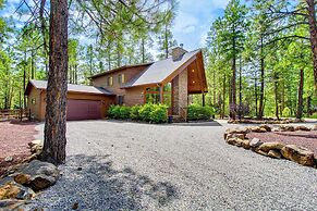Wraparound Deck + Large Yard: Pinetop Home!