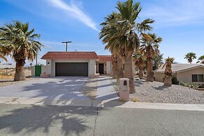 Desert Getaway w/ Pool: Near Palm Springs!