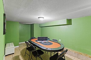 Desert Getaway w/ Pool: Near Palm Springs!