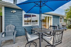 Lakefront Wisconsin Escape w/ Boat Dock & Kayaks!