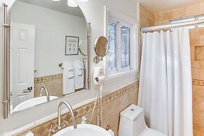 Lake Arrowhead Cabin Rental ~ 1 Mi to Village!