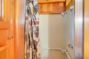 Kalkaska Retreat: Private Hot Tub, Dock, Fireplace