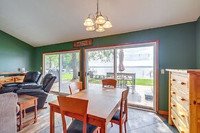 Kalkaska Retreat: Private Hot Tub, Dock, Fireplace