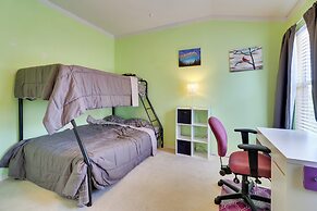 Pet-friendly Austin Area Home w/ Outdoor Oasis