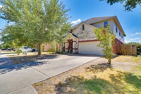 Pet-friendly Austin Area Home w/ Outdoor Oasis