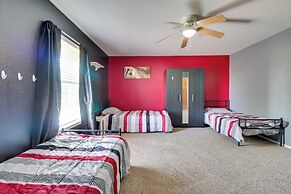 Pet-friendly Austin Area Home w/ Outdoor Oasis