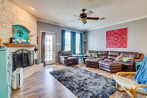 Pet-friendly Austin Area Home w/ Outdoor Oasis