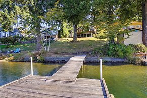 Silver Creek Vacation Rental on Mayfield Lake!