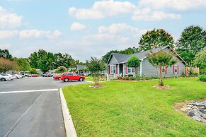 Ideally Located High Point Condo With Patio!