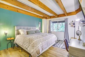 Cozy & Chic Lake Arrowhead Cabin w/ Deck!