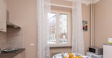 Cialdini Apartment Close to the City Center by Wonderful Italy