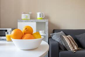 Cialdini Apartment Close to the City Center by Wonderful Italy