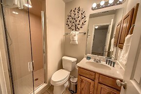 Ww I102 Restful River Retreat 2 Bedroom Condo by RedAwning