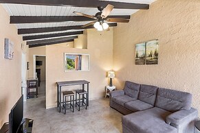 Caribbean View Your Way 1 Bedroom Condo by RedAwning