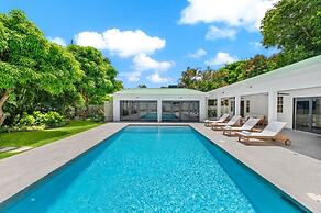 Moonflower by BSL Rentals