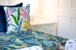 Moonflower by BSL Rentals