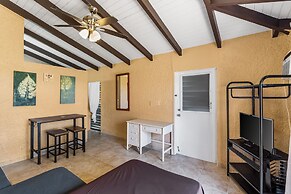 A Getaway From Your Getaway 1 Bedroom Condo by RedAwning