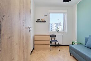Apartments Wagrowska 12H by Renters