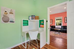 The Magnolia House in Old Town - Private Hot Tub