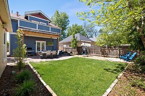 The Magnolia House in Old Town - Private Hot Tub