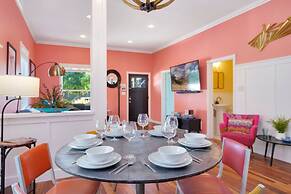 The Magnolia House in Old Town - Private Hot Tub