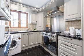 Pillo Rooms - Abbey Lodge