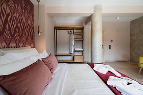 Evritos Villas & Suites with Pool