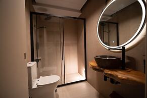 Evritos Villas & Suites with Pool