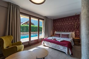 Evritos Villas & Suites with Pool