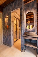 Evritos Villas & Suites with Pool