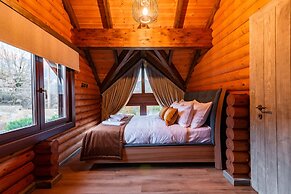 Evritos Villas & Suites with Pool