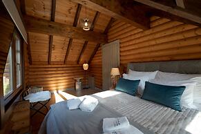 Evritos Villas & Suites with Pool