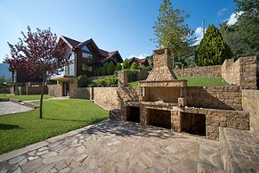 Evritos Villas & Suites with Pool