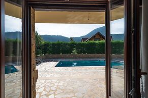 Evritos Villas & Suites with Pool