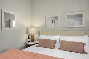 Exquisite Home by Old Town - Steps From Poudre Trl