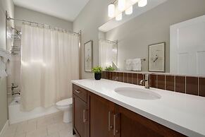 Exquisite Home by Old Town - Steps From Poudre Trl