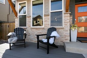 Exquisite Home by Old Town - Steps From Poudre Trl
