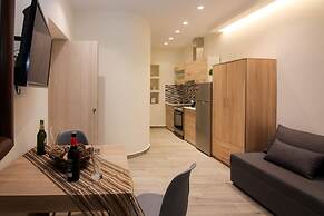 Contemporary Studios Old Port