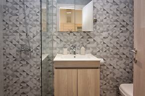 Contemporary Studios Old Port