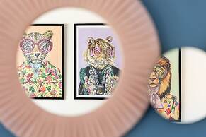 Urban Chic Residences