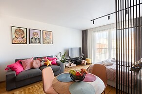 Urban Chic Residences