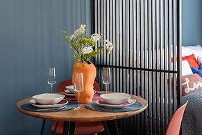 Urban Chic Residences