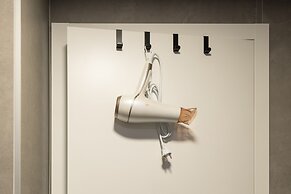 Urban Chic Residences