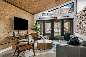 Canyon Casitas at Zion