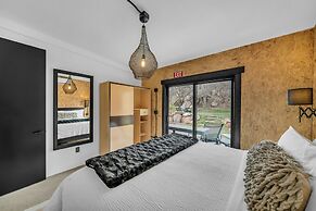 Canyon Casitas at Zion