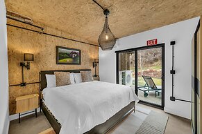 Canyon Casitas at Zion