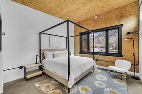 Canyon Casitas at Zion