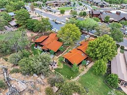 Canyon Casitas at Zion